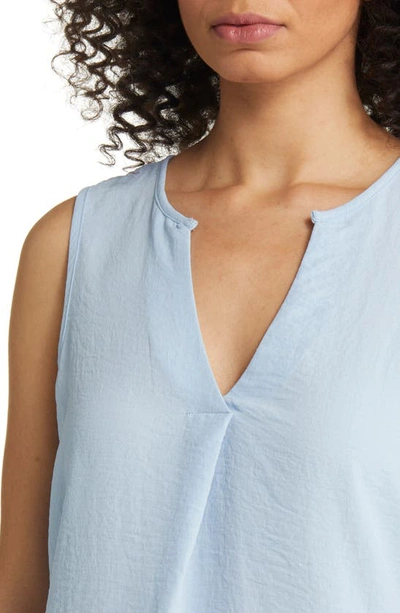 Bobeau Rudy Inverted Pleat Sleeveless Blouse In Cashmere Blue
