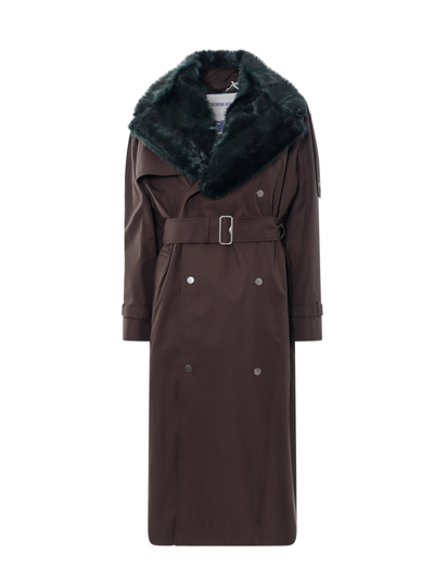 Shop Burberry Kennington Trench In Green