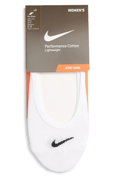 Shop Nike 3-pack No-show Socks In White/black
