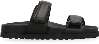 Shop Gia Borghini Perni 11 Leather Flat Sandals In Black