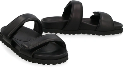 Shop Gia Borghini Perni 11 Leather Flat Sandals In Black