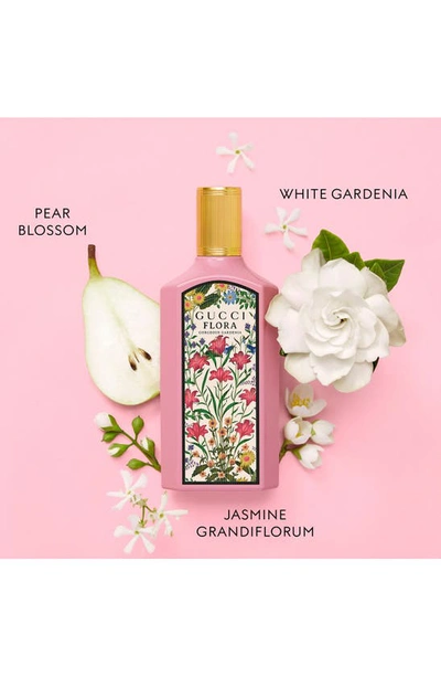 Gucci Flora Gorgeous Gardenia Eau De Parfum Travel Spray 0.33 oz / 10 ml Eau De Parfum Spray