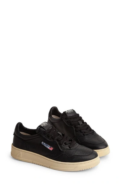 Autry Sneakers Medalist In Black