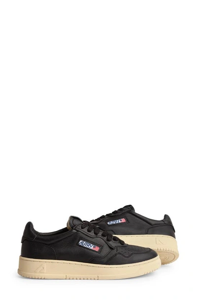 Autry Sneakers Medalist In Black