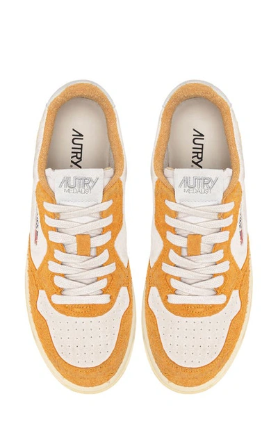 Shop Autry Medalist Low Sneaker In Orange