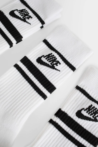 Shop Nike Unisex Black&white Socks