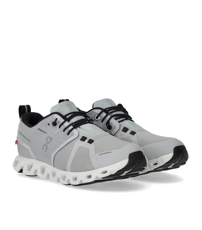 On Cloud 5 Waterproof Running Shoe In Grey