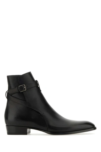 Shop Saint Laurent Man Black Leather Wyatt 30 Ankle Boots