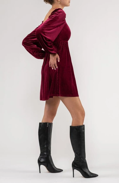 August Sky Long Sleeve Velvet Babydoll Minidress In Wine