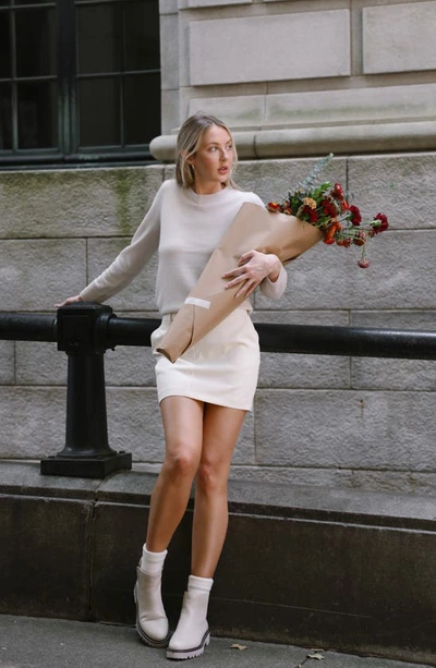 Nordstrom Crewneck Cashmere Sweater In Ivory Sand