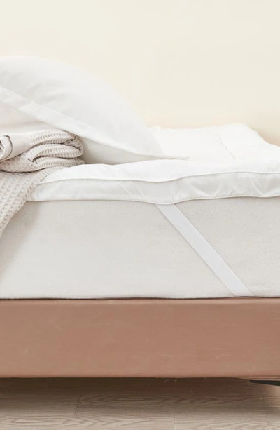Woven & Weft Down Alternative Mattress Topper In White