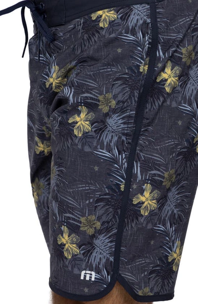 Travismathew Becan Ruins Scallop Swim Trunks In Heather Dress Blues