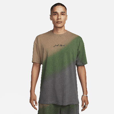 Shop Nike Men's  Sportswear Max90 T-shirt In Brown