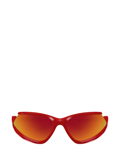 Shop Balenciaga Eyewear Side Xpander Cat In Red