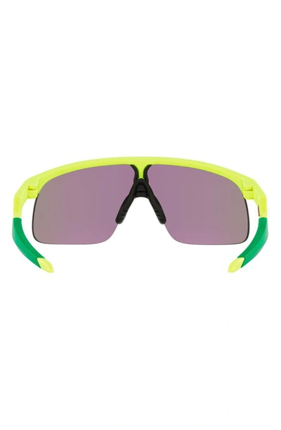 Oakley Geometric Frame Sunglasses In Light Green