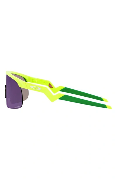 Oakley Geometric Frame Sunglasses In Light Green