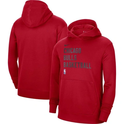 Shop Nike Unisex  Red Chicago Bulls 2023/24 Performance Spotlight On-court Practice Pullover Hoodie