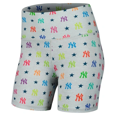 Shop Terez Gray New York Yankees Tlc Rainbow Shorts