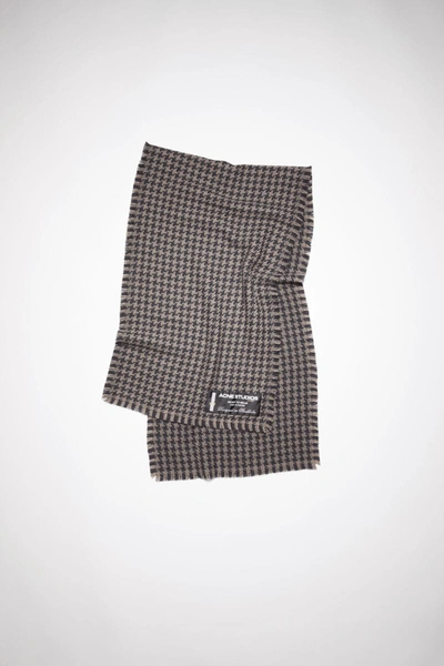 Acne Studios Houndstooth Wool Scarf In Grey Light Grey