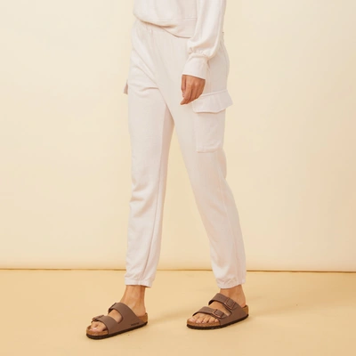 Monrow Cargo Sweaterpants In Bone In Bone