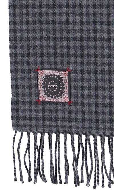 Destin Checked Scarf In Grey