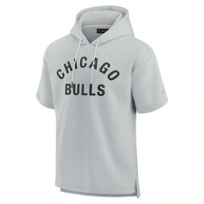Shop Fanatics Signature Unisex  Gray Chicago Bulls Elements Super Soft Fleece Short Sleeve Pullover Hoodie