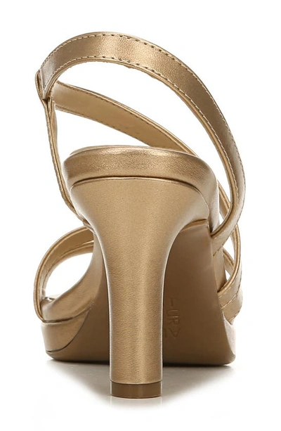Naturalizer Brenta Womens Slip On Strappy Sandals In Bronze Pearl