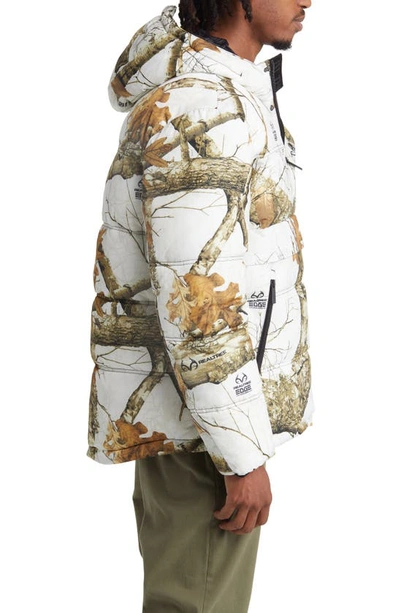 The Very Warm Gender Inclusive 500 Fill Power Anorak In Snow