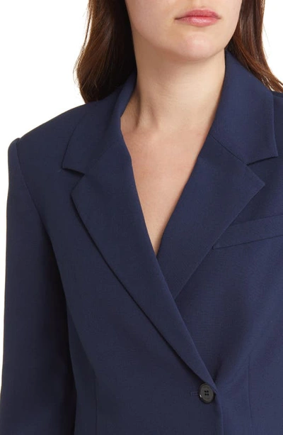 Frame Strong Shoulder Crop Blazer In Navy