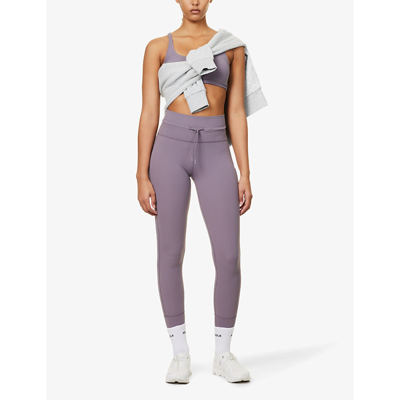 Shop Vuori Women's Sawyer Daily Brand-patch High-rise Stretch-woven Leggings In Purple