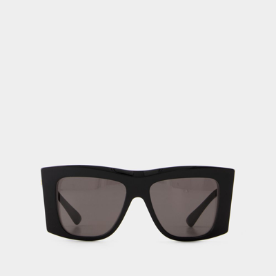 Bottega Veneta Black Visor Sunglasses In 001 Black