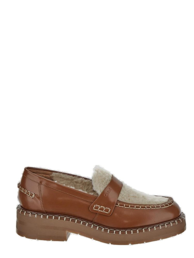 Shop Chloé Noua Loafers In Brown