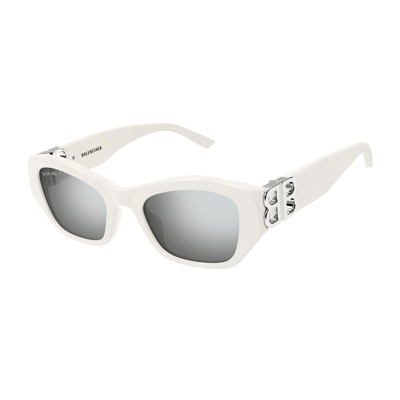 Shop Balenciaga Bb0311sk 003 Sunglasses In Bianco