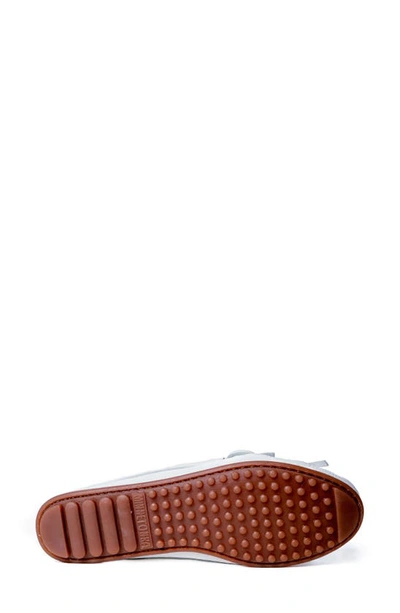 Minnetonka Ziigwan Waabigwan Driving Shoe In White