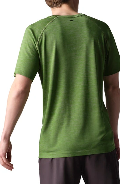 Shop Rhone Reign Tech Short Sleeve T-shirt In Campsite Green Heather
