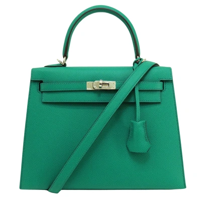 Shop Hermes Hermès Kelly 25 Green Leather Handbag ()