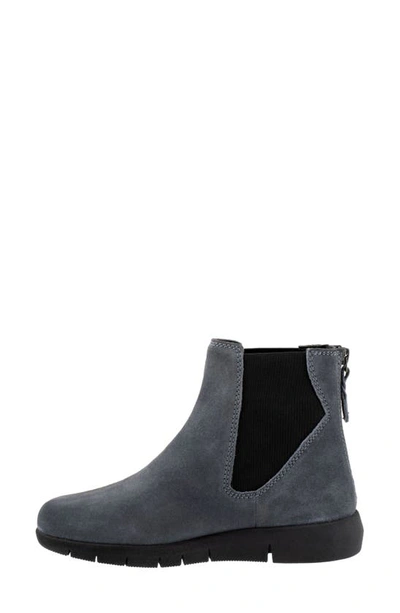 Shop Softwalk ® Albany Chelsea Boot In Smoke