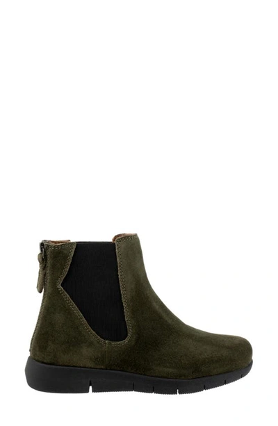 Shop Softwalk Albany Chelsea Boot In Dark Green