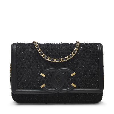 Shop What Goes Around Comes Around Chanel Filigree Tweed Wallet On Chain In Black