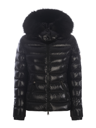 Moncler Doudoune Courte À Capuche En Matière Synthétique Badyf In Nero