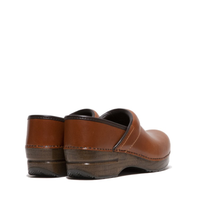 Dansko Classic Clog In Shiny Leather In Brown