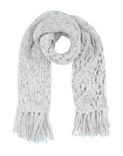 Shop Gentryportofino Woman Scarf Ivory Size - Virgin Wool, Alpaca Wool, Polyamide, Polyester, Cashmere In White