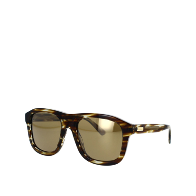 Shop Gucci Squared Sunglasses In Brown