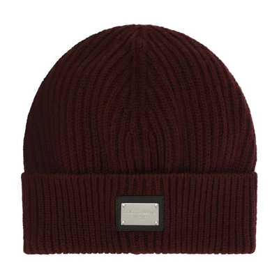 Shop Dolce & Gabbana Knit Hat With Logo Tag In Wine