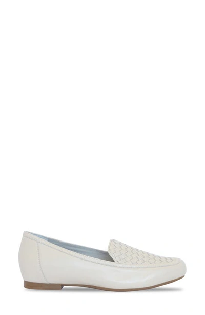 Shop Munro Karter Loafer In Cream Leather