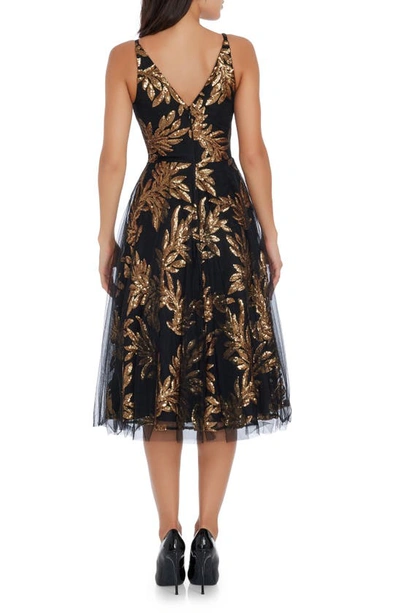Dress The Population Courtney Sequin Lace Cocktail Dress In Gold Multi
