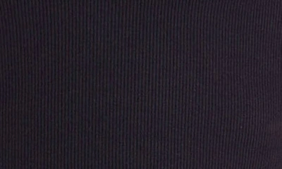 Abrand Heather Crop One-shoulder Tank In Black