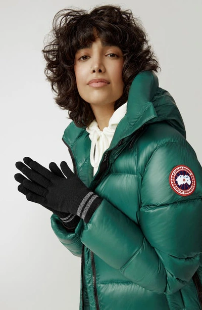 Canada Goose Barrier Merino Wool Gloves In Black