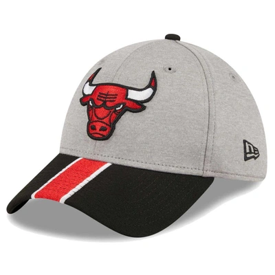 Shop New Era Gray/black Chicago Bulls Striped 39thirty Flex Hat