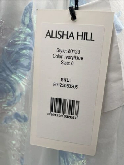 Pre-owned Sherri Hill Alisha Hill By  80123 Sleeveless V Neck Ivory / Blue Gown Size 6